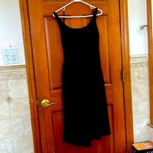 Size 8 , Jones NY black cocktail dress